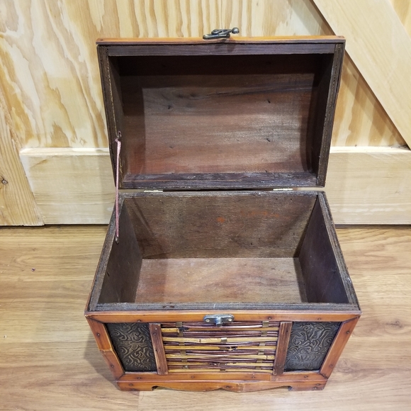 Treasure Box - Picture 4 of 6